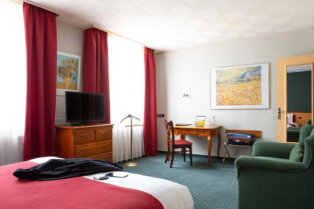 Hotel De La Paix Lille Luaran gambar